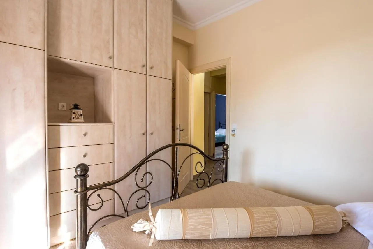 Daire Virginia - Home In Helmata Argostoli