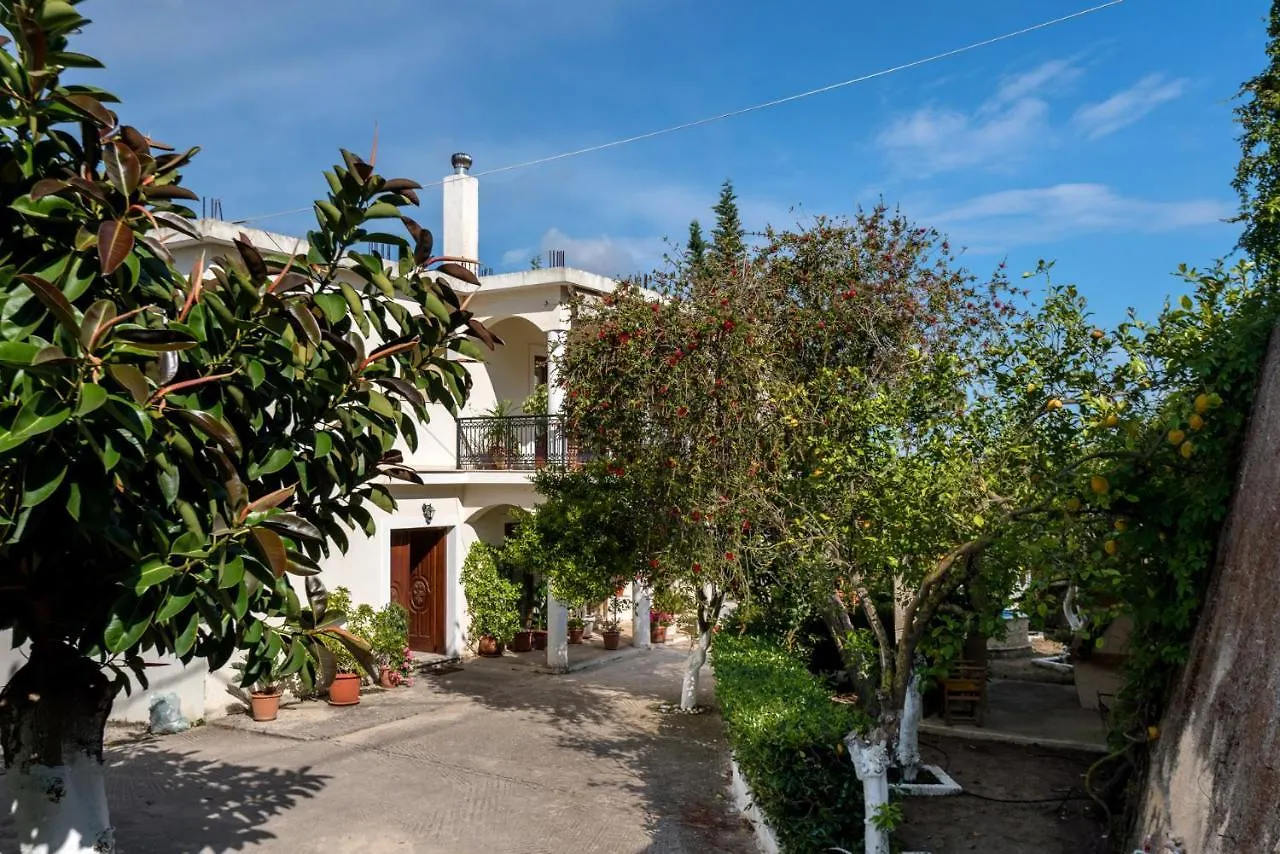 Apartment Virginia - Home In Helmata Argostoli