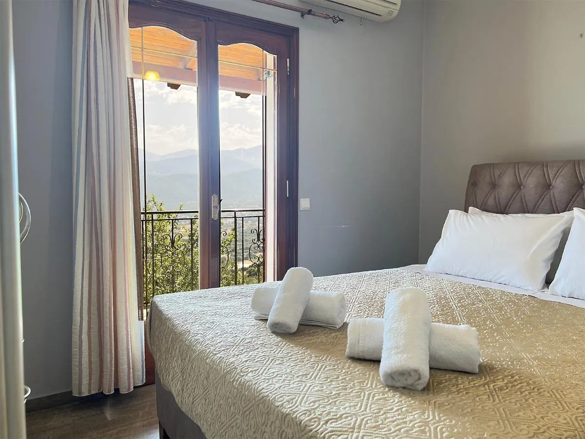 Apartment Virginia - Home In Helmata Argostoli